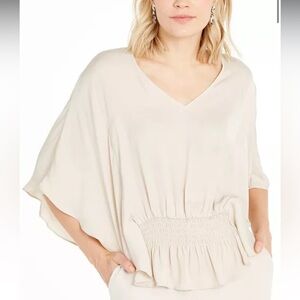 One A v neck beachy blouse boho size medium in excellent like-new condition